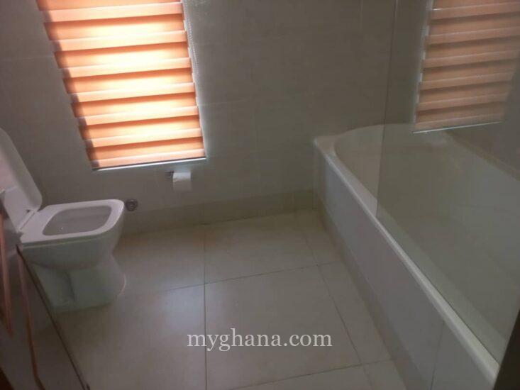 4 bedroom furnished townhouse for rent near Labadi Beach Hotel in Accra