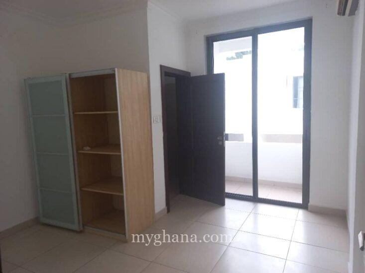 3 bedroom townhouse for rent near Alisa Hotel at North Ridge in Accra