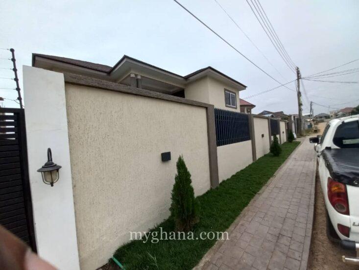5 bedroom house for sale at Tse Addo, East Airport in Accra Ghana