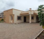 4 bedroom house with 2 room outhouse for sale at Tse Addo in East Airport, Accra