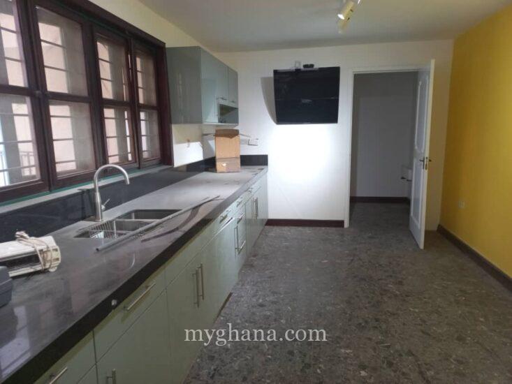 10 bedroom house for rent at East Legon near A&C Shopping Mall in Accra
