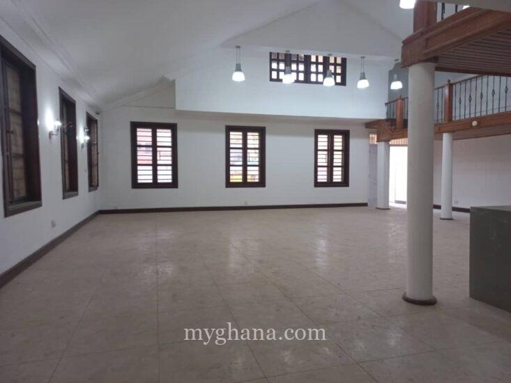 10 bedroom house for rent at East Legon near A&C Shopping Mall in Accra