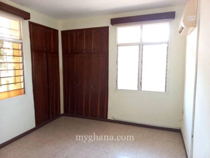 5 bedroom house with 2 bedroom outhouse for rent in West Legon, Accra
