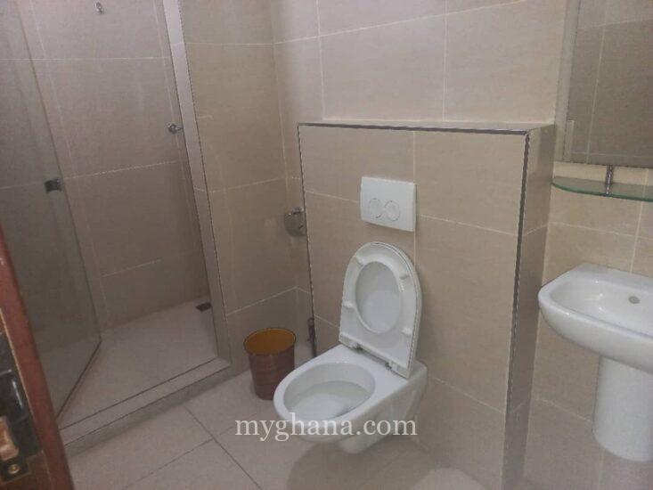 3 bedroom townhouse for rent near Alisa Hotel at North Ridge in Accra
