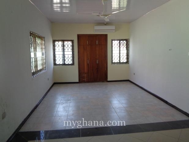 3 bedroom house to let at Manet near Coca Cola, Spintex -80000 Accra