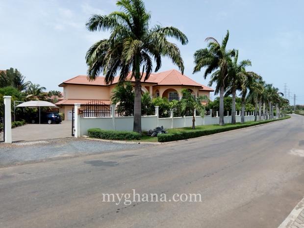 5 bedroom house with pool for rent in Trasacco, East Legon – Accra