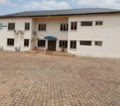11 rooms Office building on 1 acre land for sale @ Oyarifa