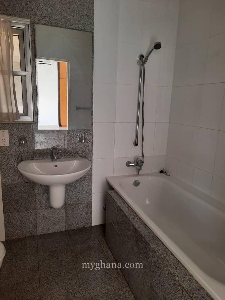 3 bedroom townhouse to let at at East Legon, Accra – Ghana