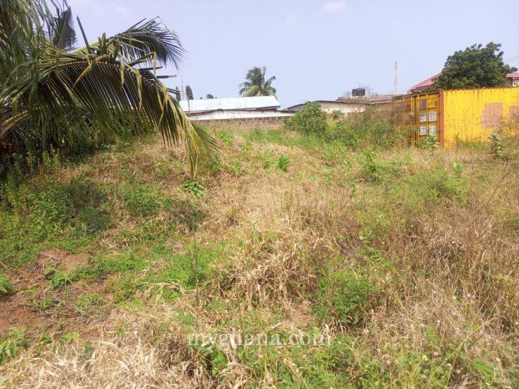 2&Half Plots With 7stores Infront for Sale at Spintex