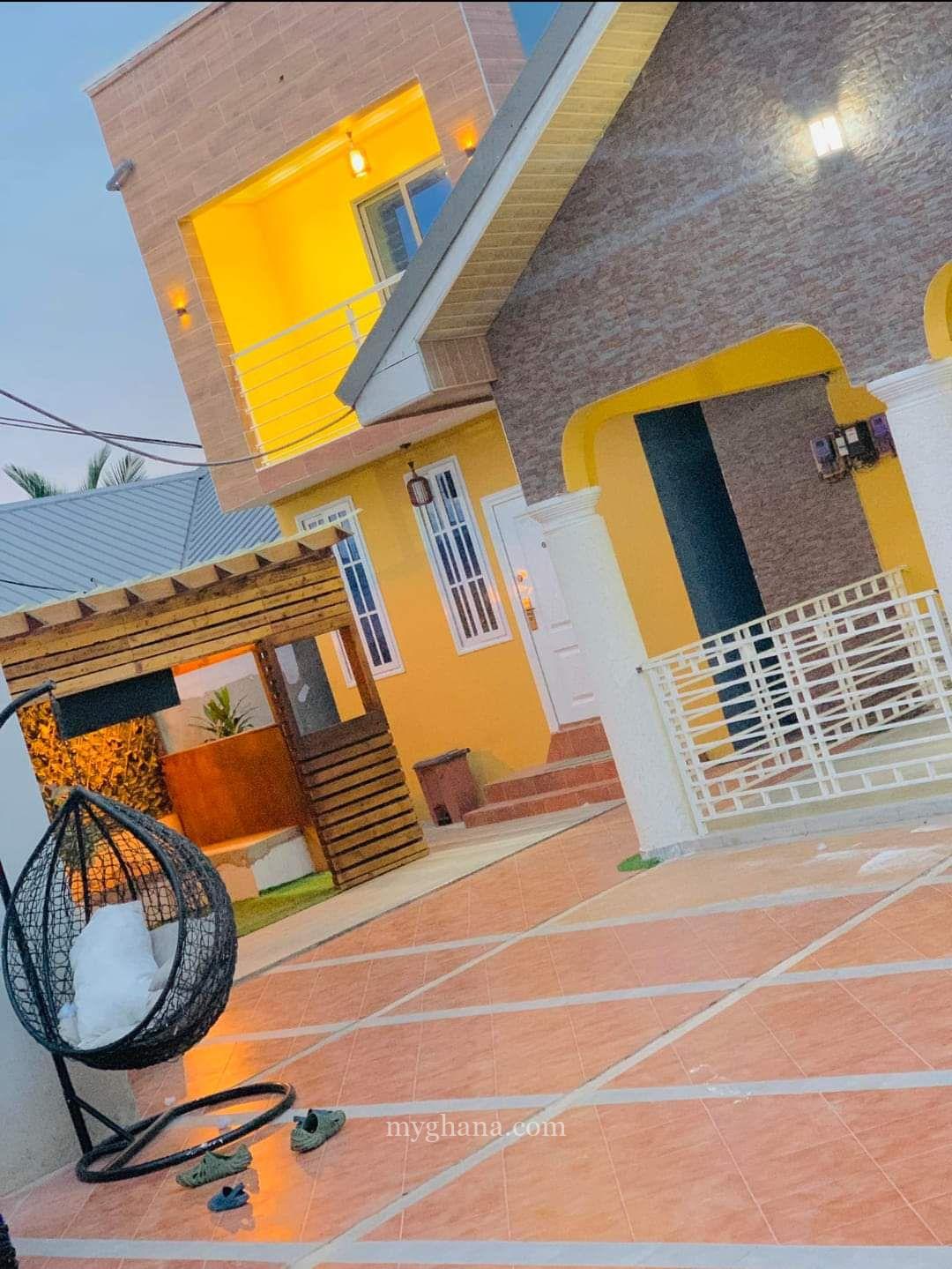 Exc Chamber and hall self contained at Kotoku