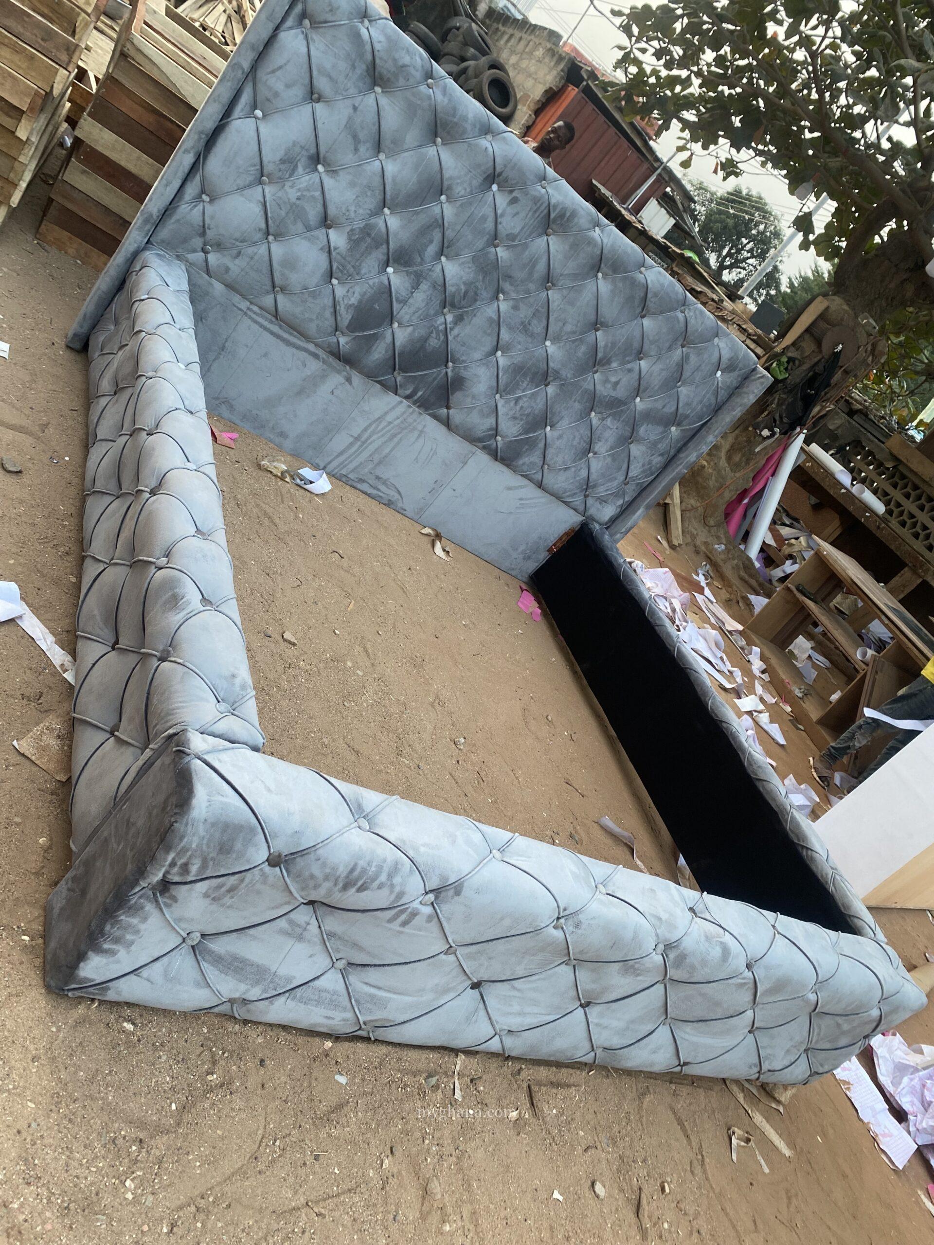 Classic Double bedframe โค๏ธ๐