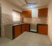 3 bedrooms apartment for rent at Taifa