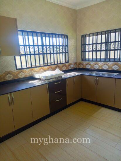 Spacious 3 bedroom house for sale at Spintex