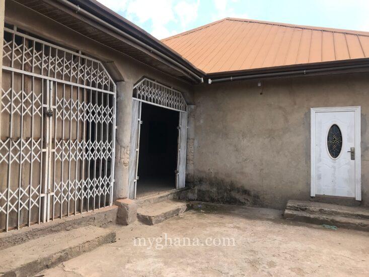5 bedroom house for sale in Solid Point Ghana Limited, Techiman Municipal f