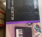Yamaha psr-e373 keyboard