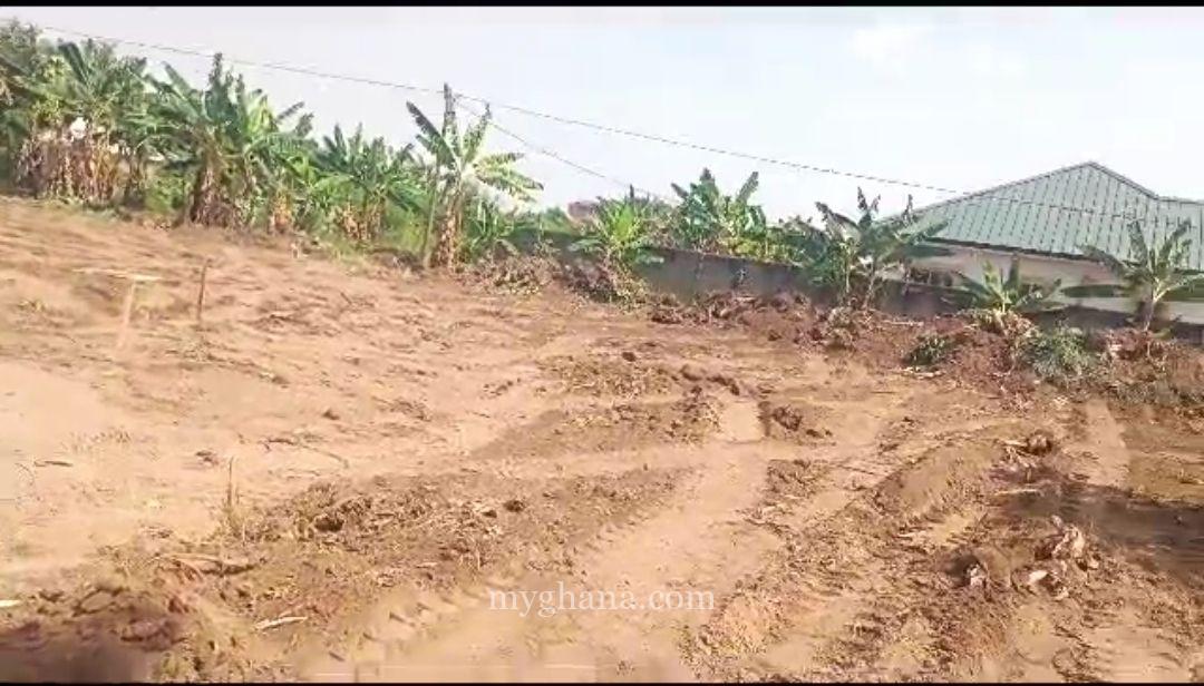 Land for sale at Oyibi, opp Valley View Uni.