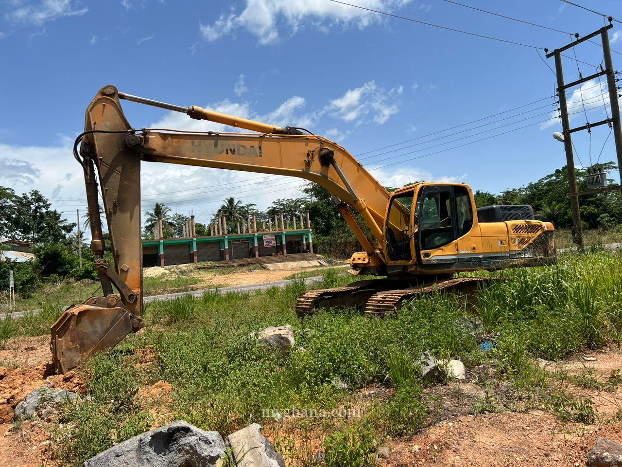 HYUNDAI EXCAVATOR 330 LC