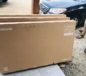 Samsung 138 cm (55 inches) BU8000 Crystal 4K Ultra HD LED TV