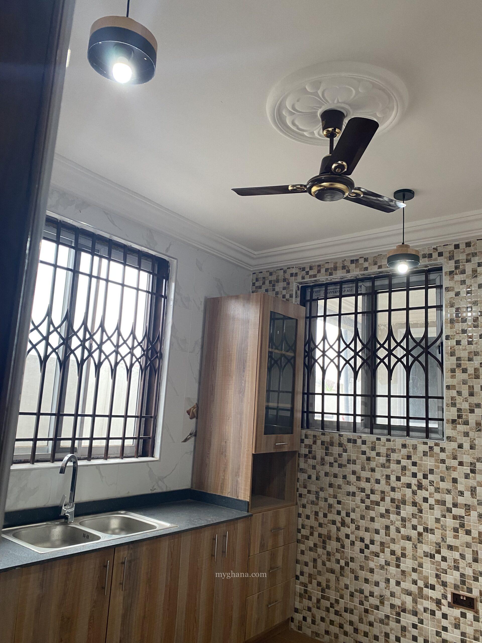 2 bedroom apartment for rent at Spintex