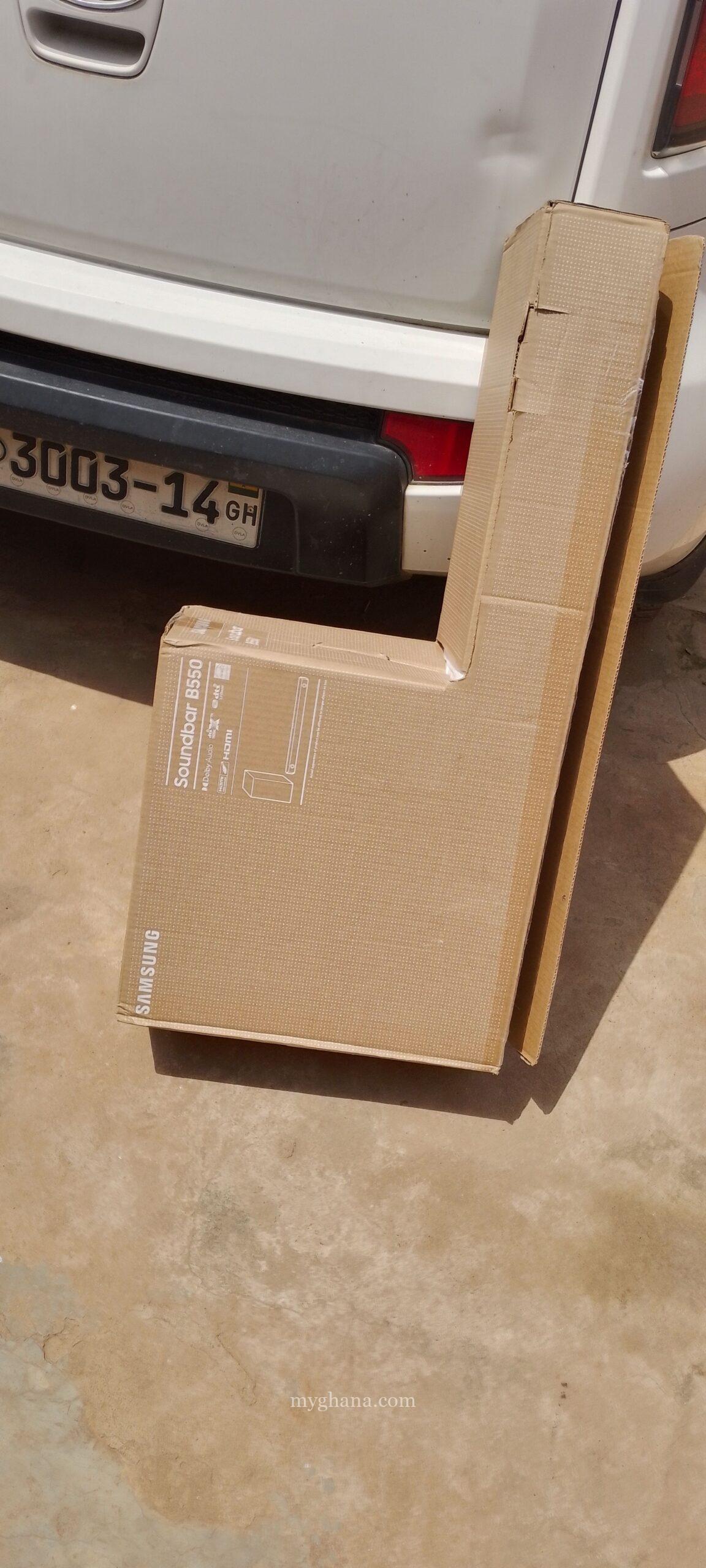 Brand new Samsung B550 soundbar
