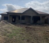4 Bed rooms house for sale ( uncompleted )