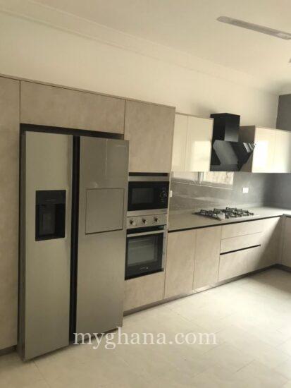 3bedrooms house for rent at Tse Addo