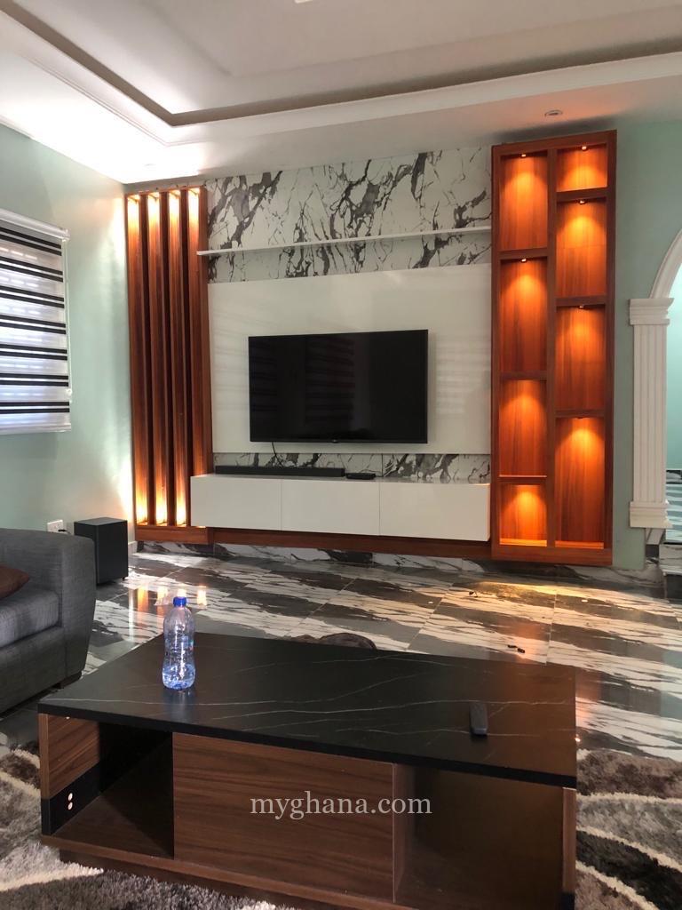 Tv unit
