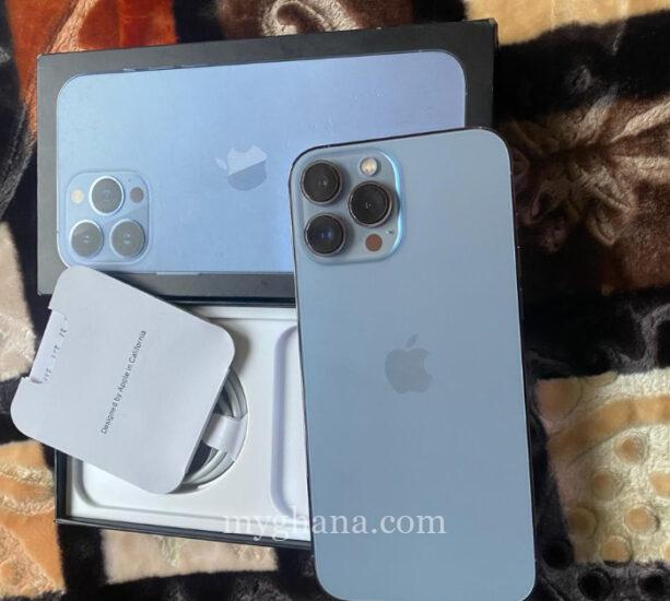 Nana 1 phones