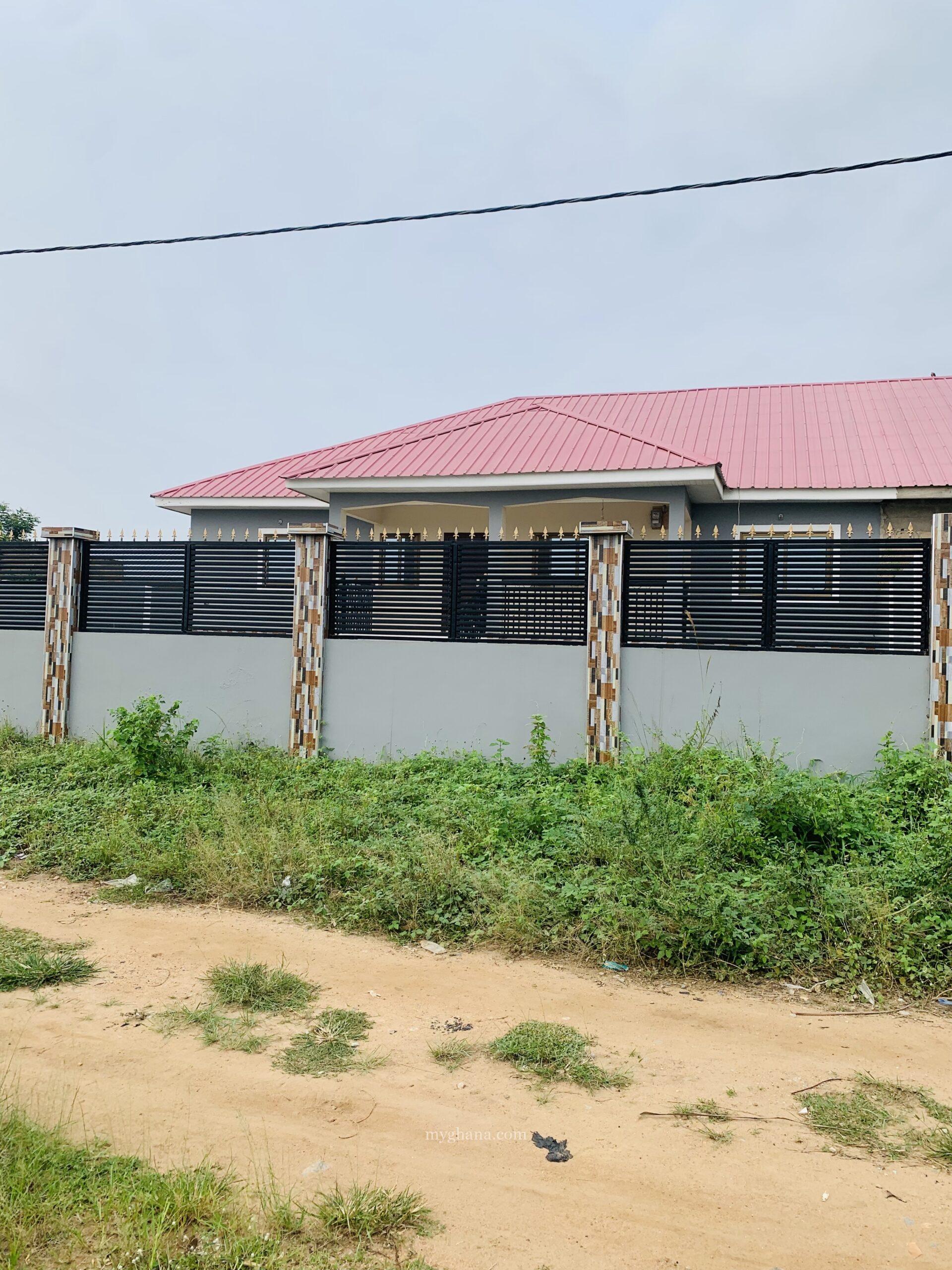 4 bed rooms house for rent at Kasoa