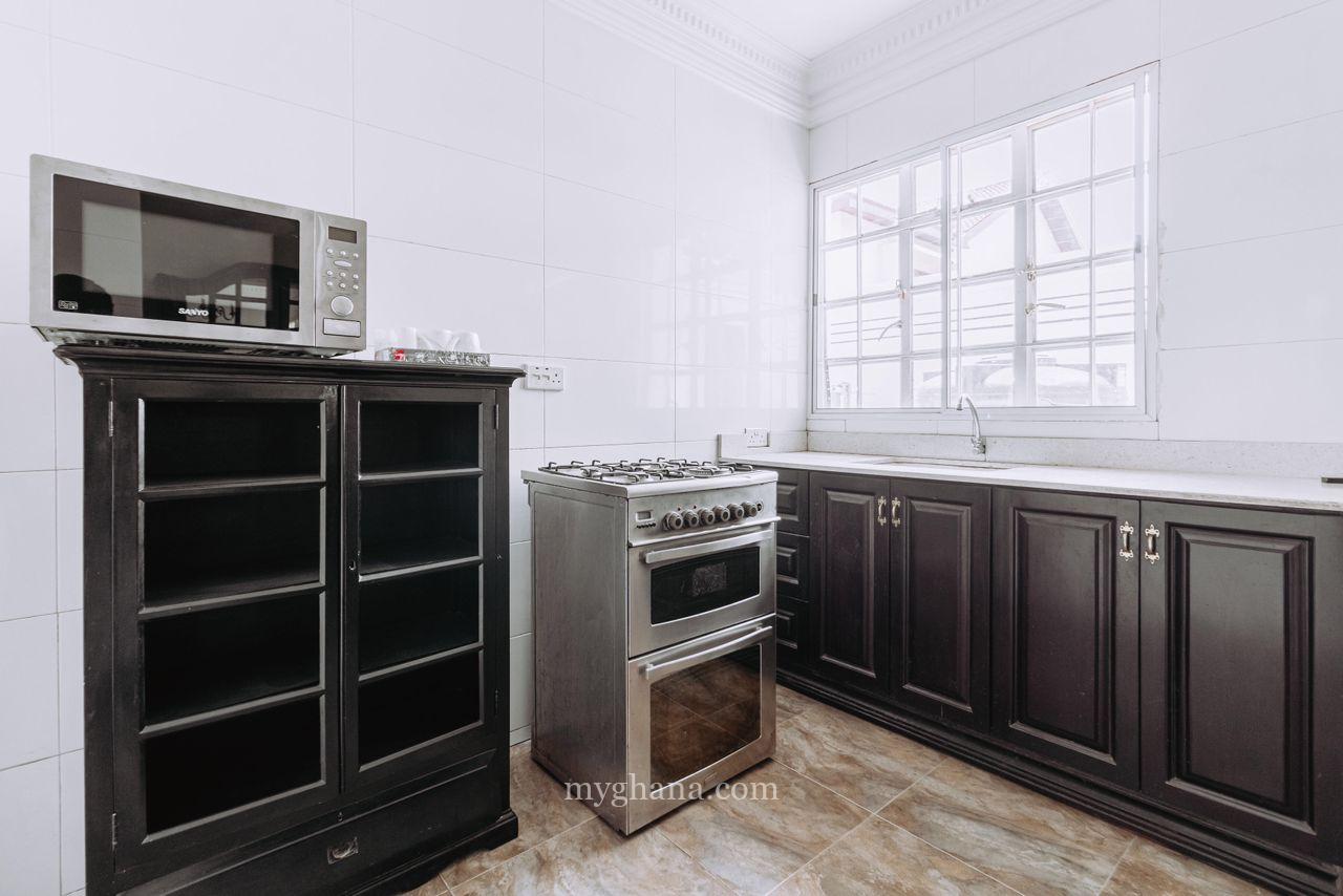 Fully furnished 4 Bedroom House for Rent