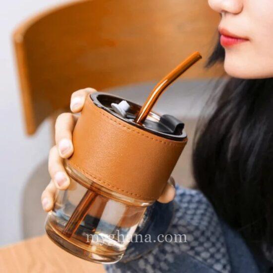 Slub glass mug with straw