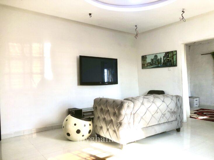Furnished 1 bedroom and hall for rent