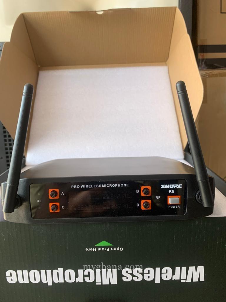 Shure K8 4in1 Cordless Microphone