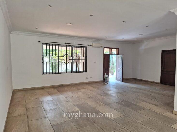 4 bedroom house to let at East Legon near MJ Grand Hotel