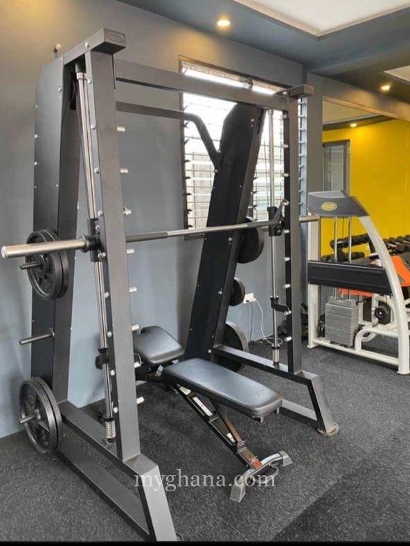 SMITH MACHINE