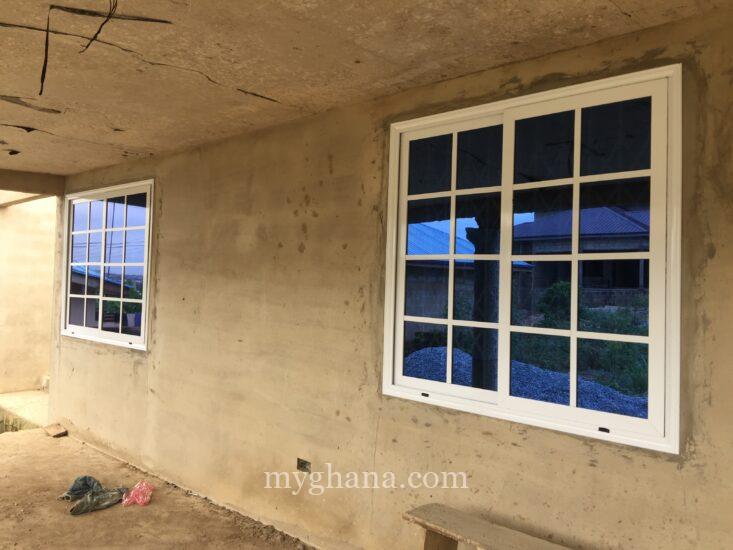 SLIDING WINDOWS