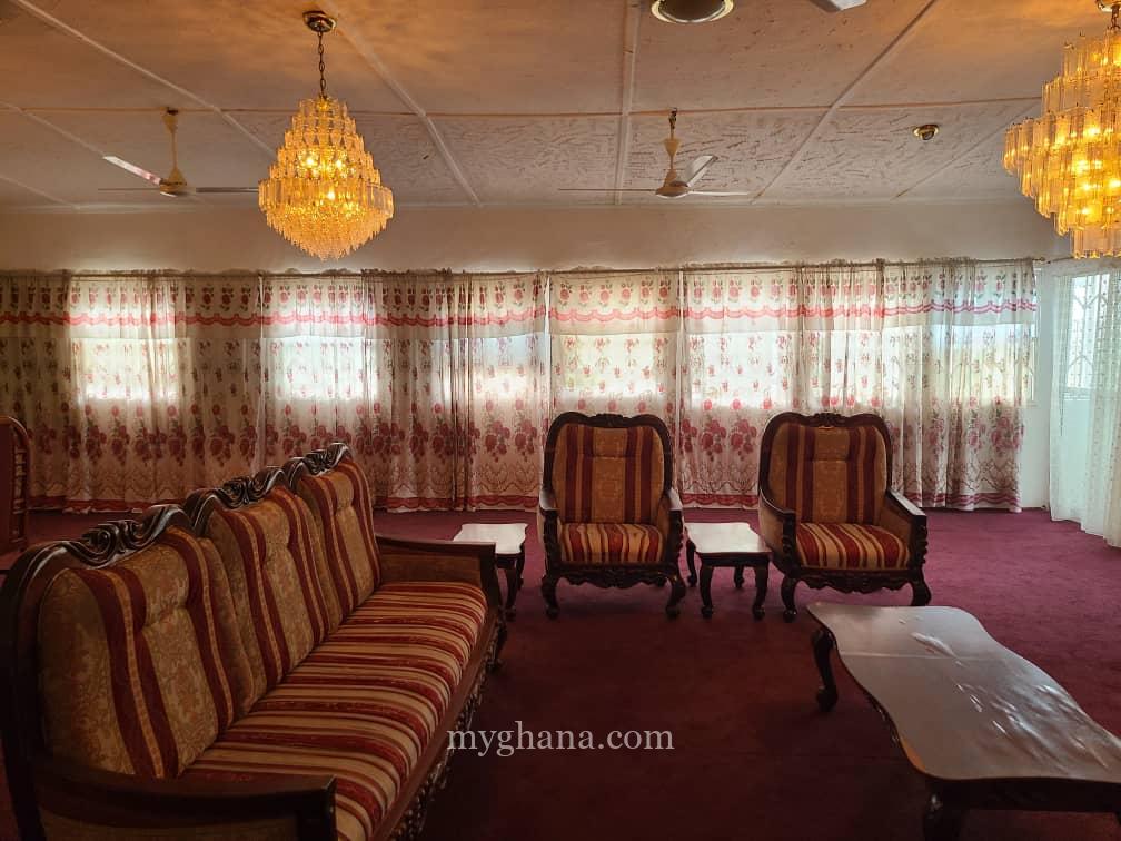3 Storey building for sale in Santa Maria Accra