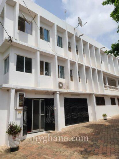 3 Storey building for sale in Santa Maria Accra