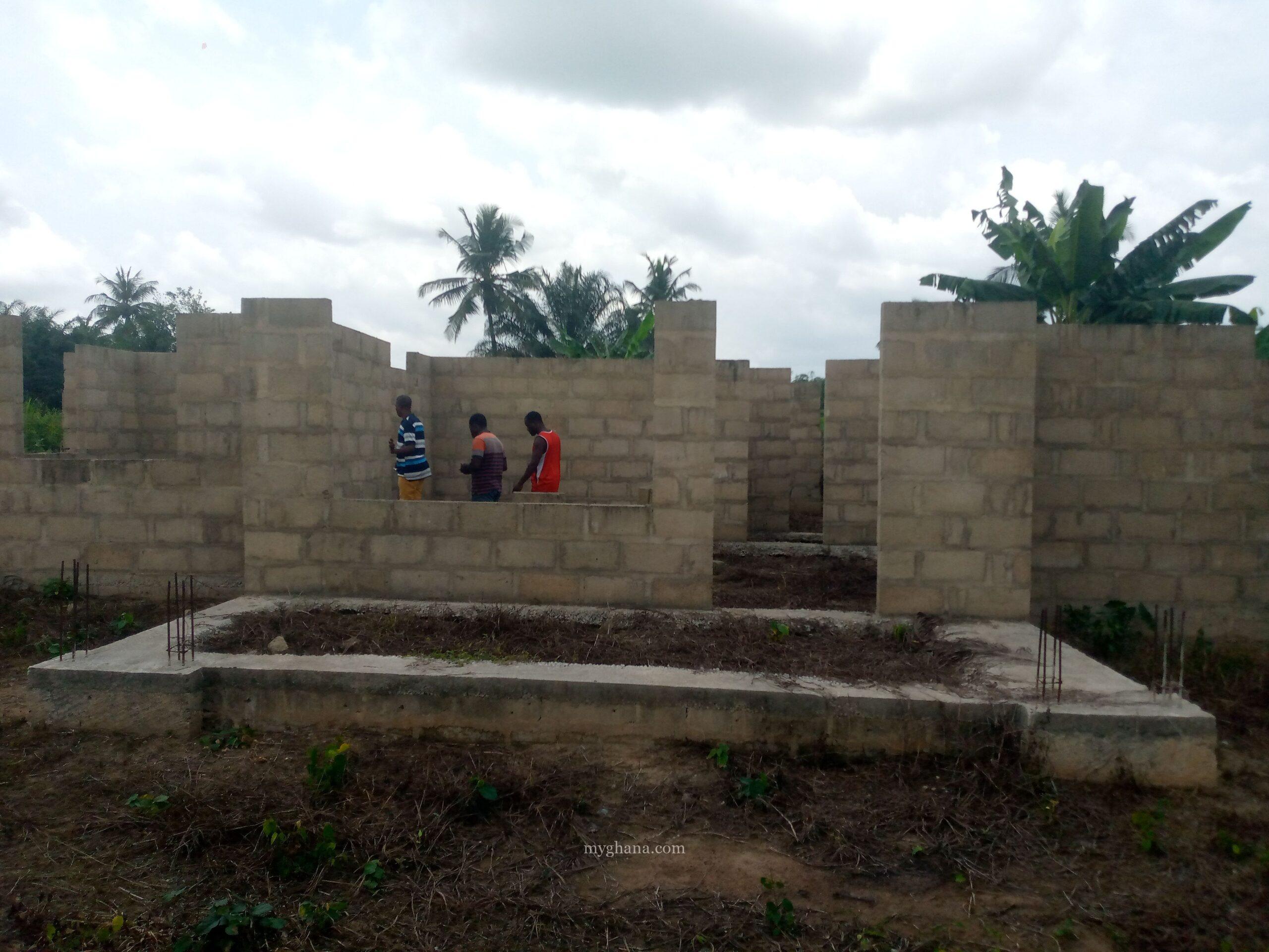 Affordable 4bedroom Uncompleted house for in Takoradi Agona Nkwanta