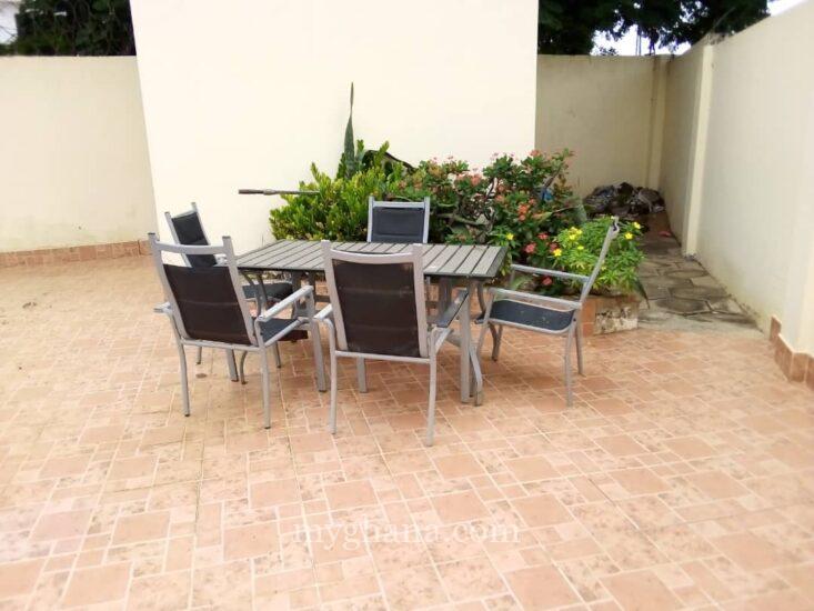 Furnished 3 bedroom townhouse for rent at Ridge, Accra