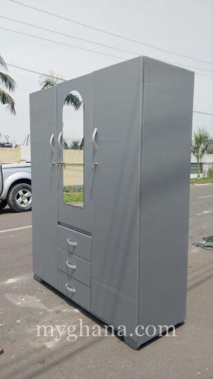Quality and affordable wardrobe for sale