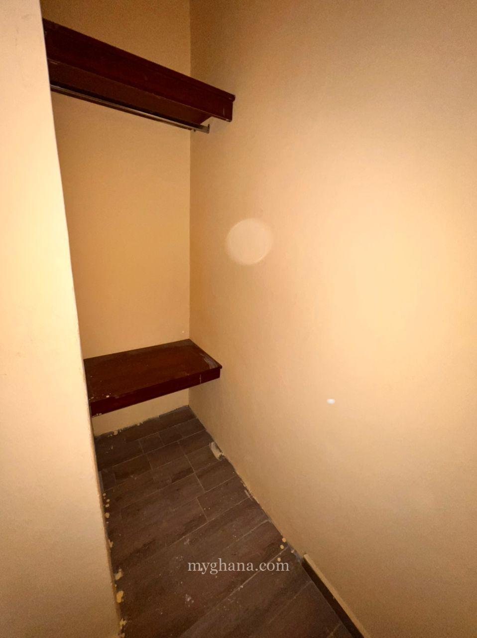 Neat 2 bed Apt for rent at Ablekuma