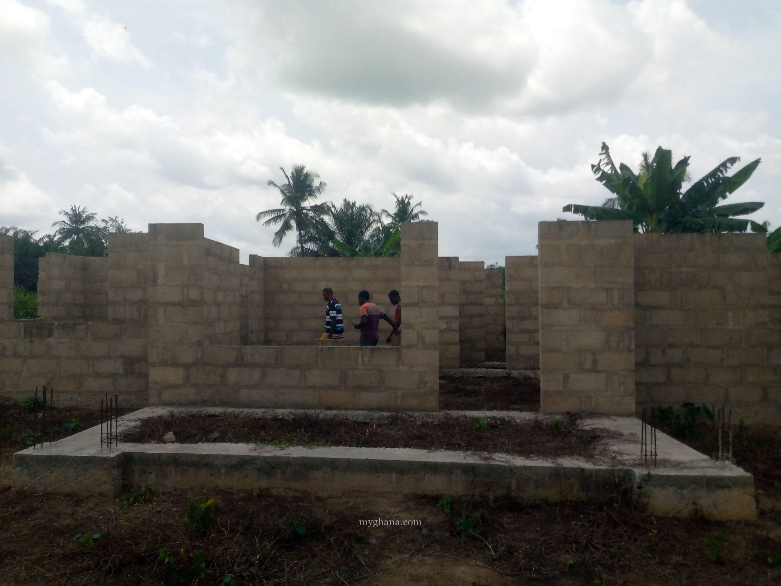 Affordable 4bedroom Uncompleted house for in Takoradi Agona Nkwanta