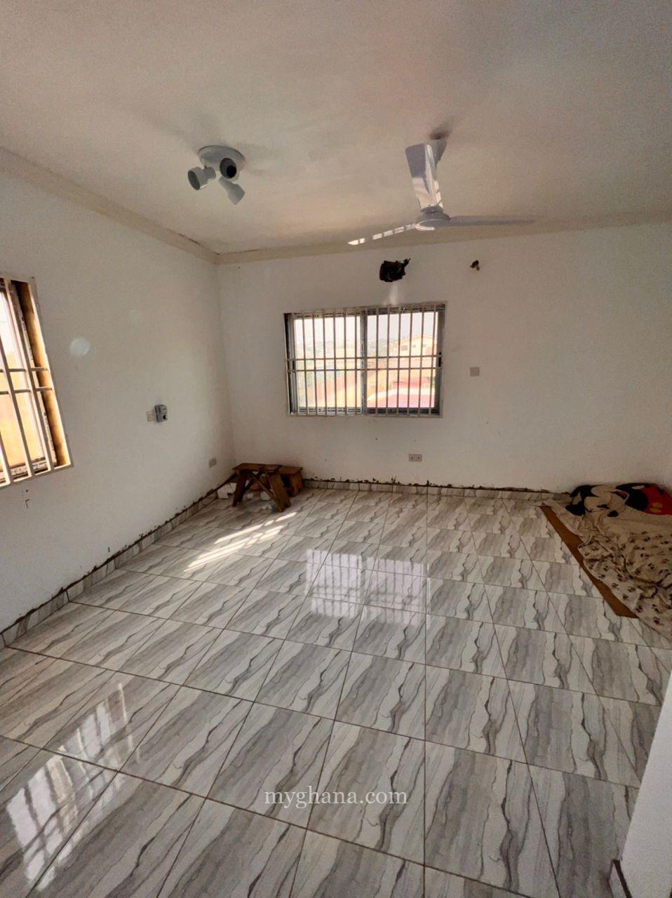 2 bed Apt for rent at Sowutoum Adu Gyamfi