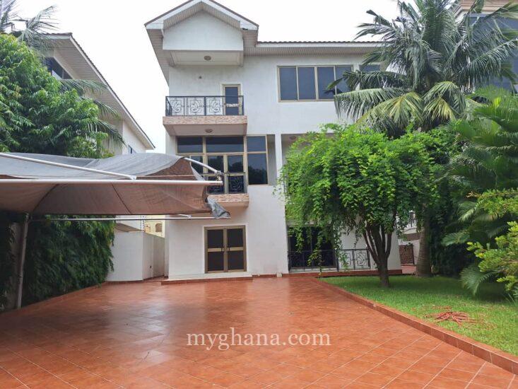 6 bedroom townhouse to let at Cantonments near the Japan Embassy