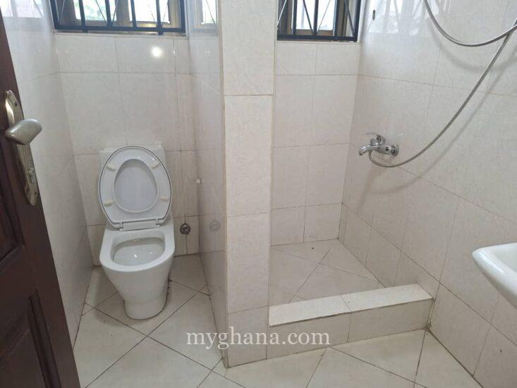 4 bedroom house to let at East Legon near A&C Shopping Mall, Accra