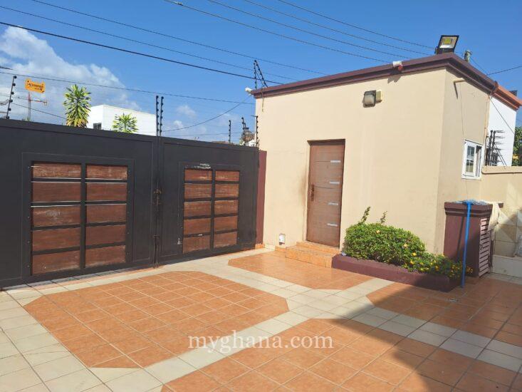 4 bedroom house to let at East Legon near the French School, Accra