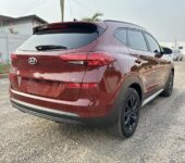 2020 Hyundai Tucson leather seats reverse camera for sale in Accra