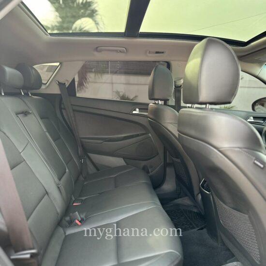 2020 Hyundai Tucson leather seats reverse camera for sale in Accra