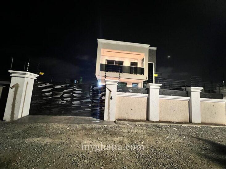 4 bedroom house for sale at Com. 16, Spintex